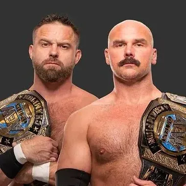 FTR (Cash Wheeler & Dax Harwood)卡什·惠勒 & 达克斯·哈伍德