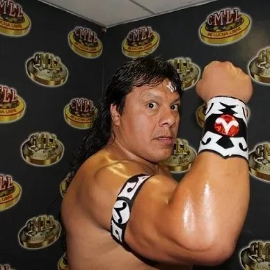 Último Guerrero & Dr. Wagner Jr.