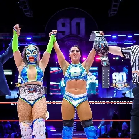 Lluvia & Tessa Blanchard