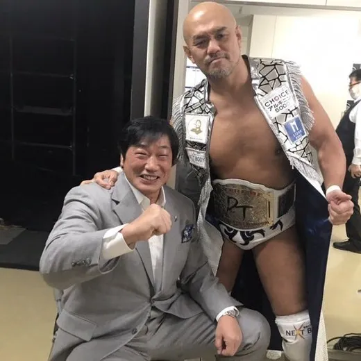 Jun Akiyama秋山准