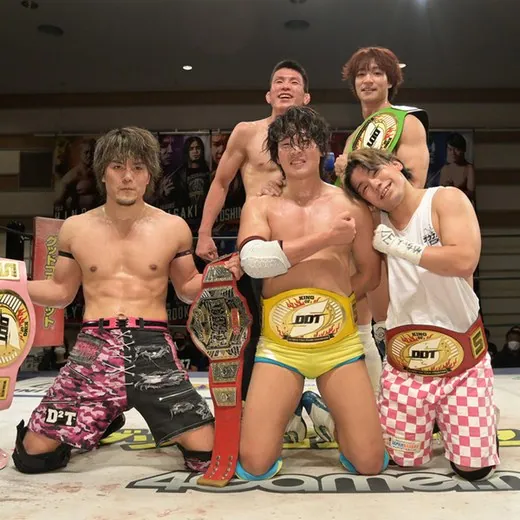 The 37KAMIINA & Shinya Aoki (Yuki Ueno, MAO, Shunma Katsumata, Toi Kojima & Shinya Aoki)