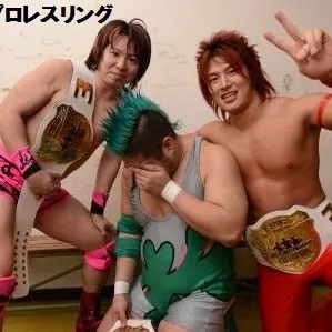 Team Dream Futures (Keisuke Ishii, Shigehiro Irie & Soma Takao)石井慧介 & 入江茂弘 & 高尾苍马