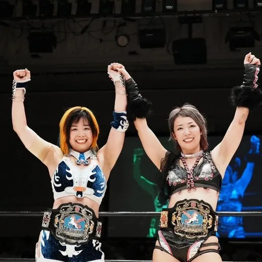 MiraiSaku (MIRAI & Mai Sakurai)未来 & 樱井麻衣