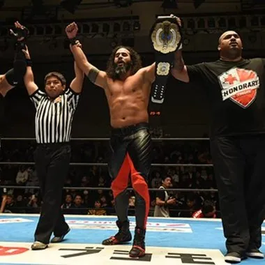 Bullet Club ( Bad Luck Fale , Tama Tonga & Tanga Loa子弹帮