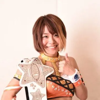 Arisa Hoshiki星辉亚里莎