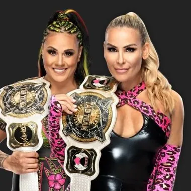 Natalya & Tamina娜塔莉娅 & 塔米娜·斯洛卡