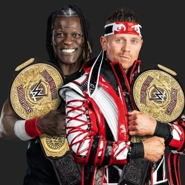Awesome Truth (The Miz & R-Truth)牛X真理