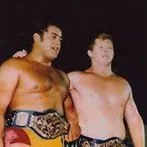 Bob Backlund & Pedro Morales鲍勃·贝克隆 & 佩德罗·莫拉莱斯