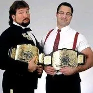 Money Inc. (Ted DiBiase & Irwin R. Schyster)泰德·迪比亚兹 & 欧文R·斯吉斯特